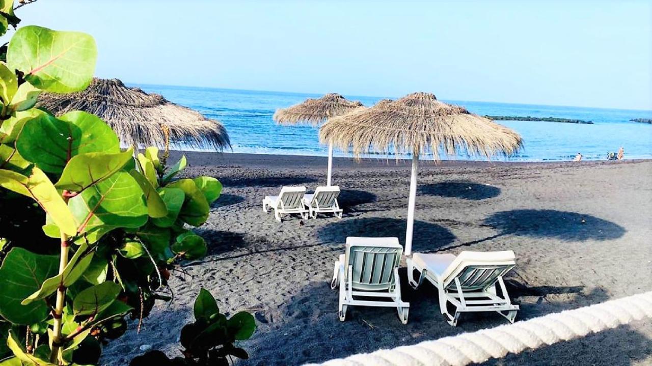 Enjoy The Sea And Pool In Playa De Las Americas Playa de las Americas (Tenerife) Exterior foto